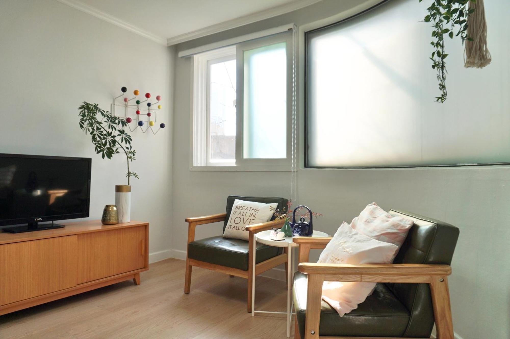 Hongdae Cozy-Women'S Shared Home Seoul Bagian luar foto